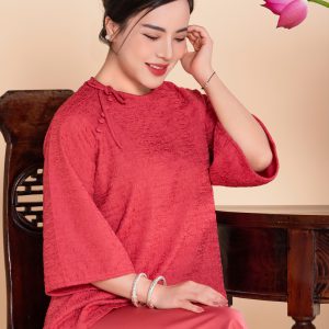 Set pháp phục áo xốp vân vuông + quần lụa trơn màu hồng đất size M